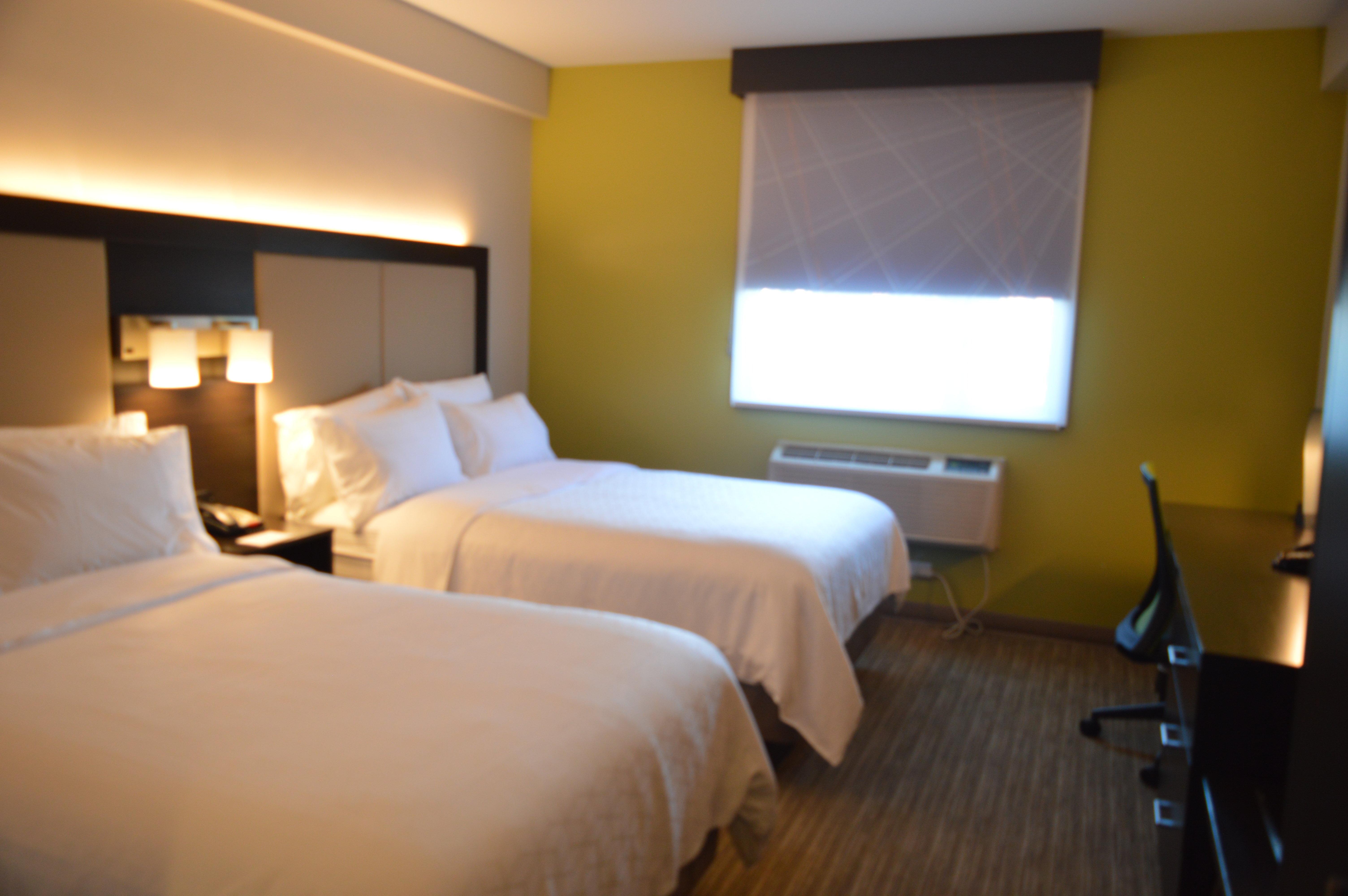 Holiday Inn Express Maspeth By Ihg Nueva York Exterior foto